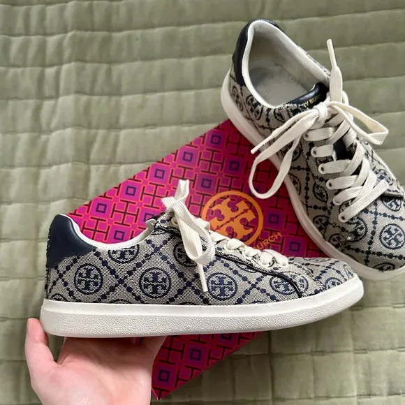 TORY BURCH Navy Howell Court Jacquard Monogram Logo Lace Up Sneakers