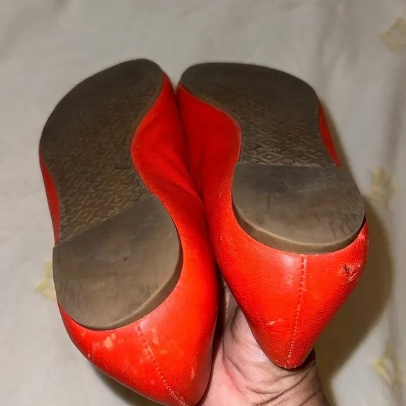 Tory Burch Reva Flats size 9M  Orange