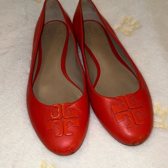 Tory Burch Reva Flats size 9M  Orange