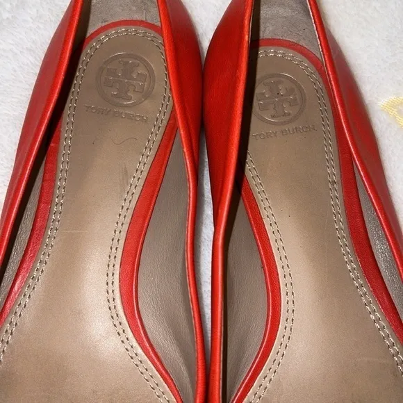 Tory Burch Reva Flats size 9M  Orange