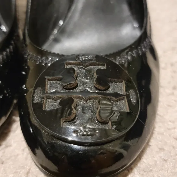 Tory Burch Sophie Black Patent Leather Wedge Heels Size 8