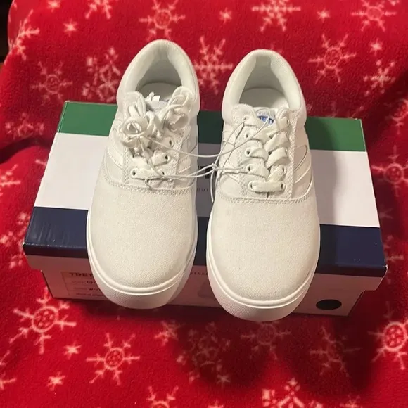 Tretorn Sneakers Chelsea  Canvas Memory Foam Size 7.5