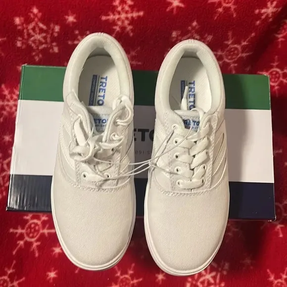 Tretorn Sneakers Chelsea  Canvas Memory Foam Size 9