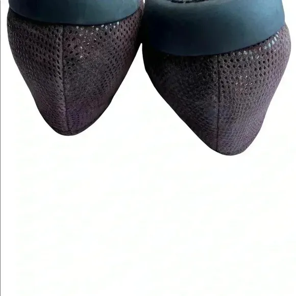 Trotters Brown flats!! Size 11M!! Brand New No Box!! Great Work Shoes!!
