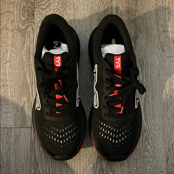 TYR Athletic Shoes