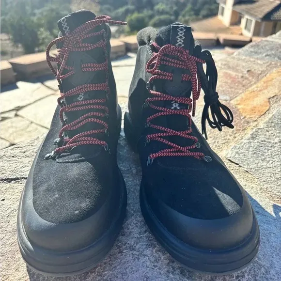 UGG Biltmore Suede Hiker Men  Boot NWT size 10