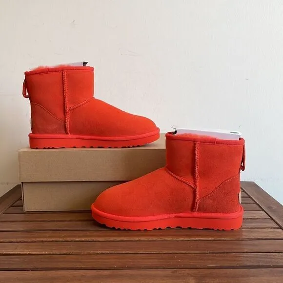UGG Classic Mini II Boots Hazard Orange USA Women Size 6/UK 4/EU 37