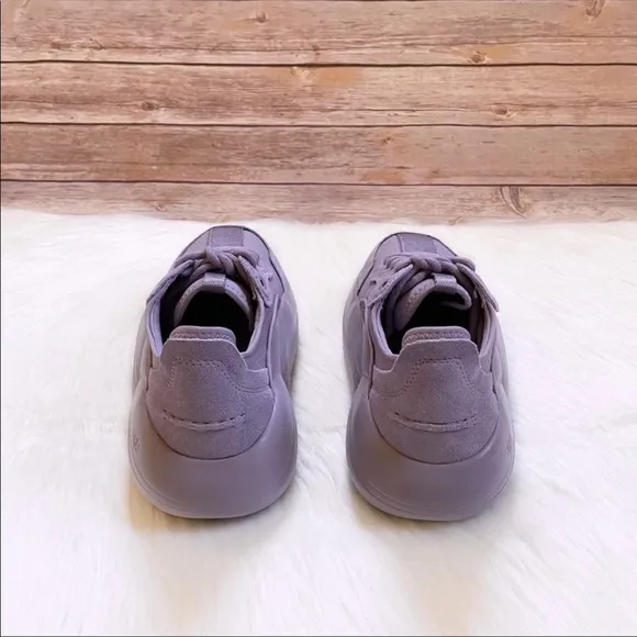 UGG Women’s LA Cloud Low Sneakers In June Gloom