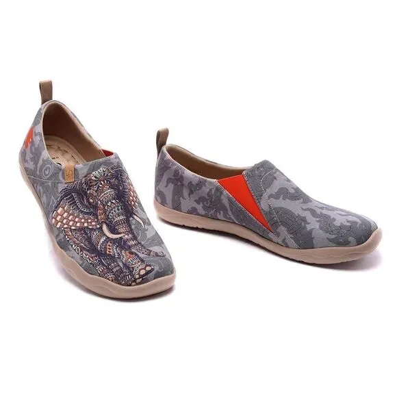 UIN Men's Casual Walking Travel Shoes Slip On Canvas Loafers Sneaker(Chang Thai)