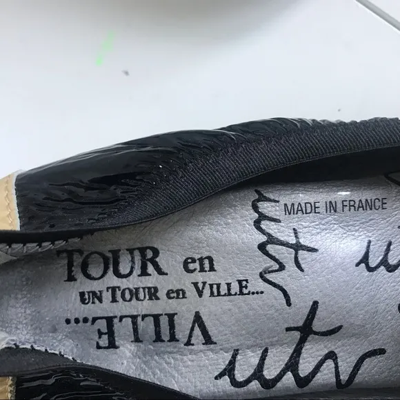 Un Tour en Ville black and cream patent flats. EU 41