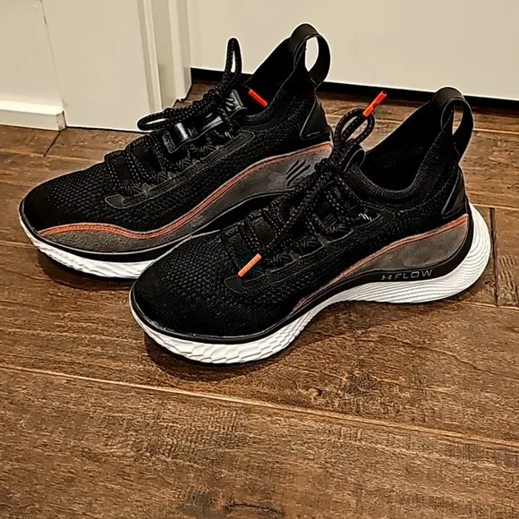 Under Armor Curry Beautiful Flow 8 Basketball Shoes sz 7