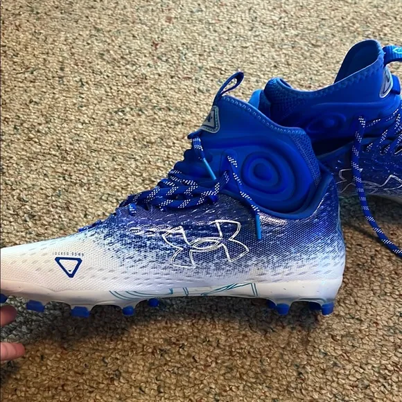 Under Armour Blue and White Gradient Athletic Shoes