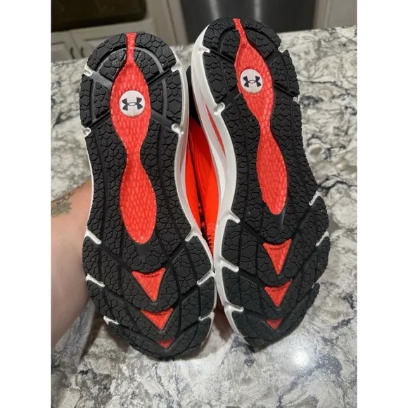 Under Armour HOVR Phantom 2 INKNT Orange Size 9 Excellent