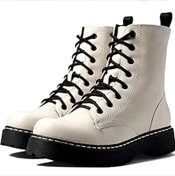 UNILADY Combat Military Lace-up Patent Leather Ankle Booties NWT