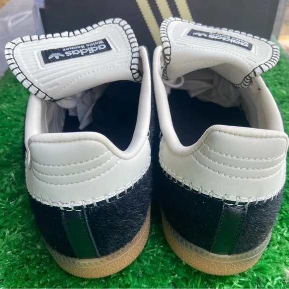 Used once Adidas men's black sneakers