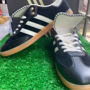 Used once Adidas men's black sneakers