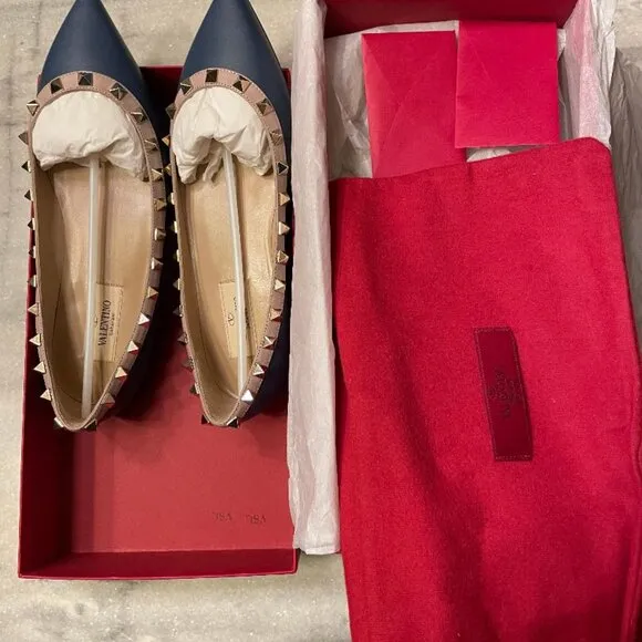 Valentino Garavani Rockstud leather ballet flats *** BRAND NEW ***