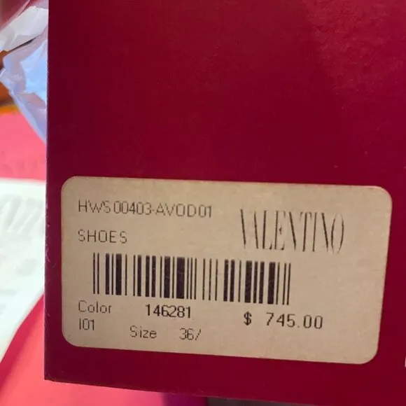Valentino Garavani Rockstud leather ballet flats *** BRAND NEW ***