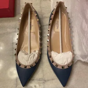 Valentino Garavani Rockstud leather ballet flats *** BRAND NEW ***