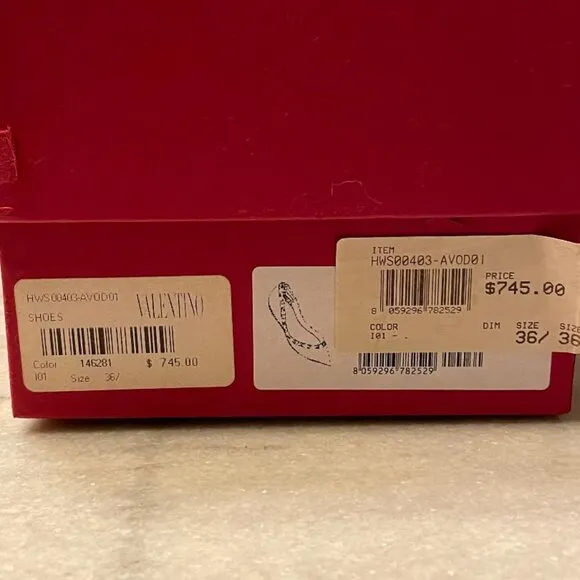 Valentino Garavani Rockstud leather ballet flats *** BRAND NEW ***