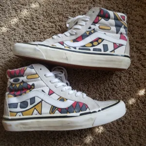 Vans Anaheim Printed Sk8-Hi Sneakers
