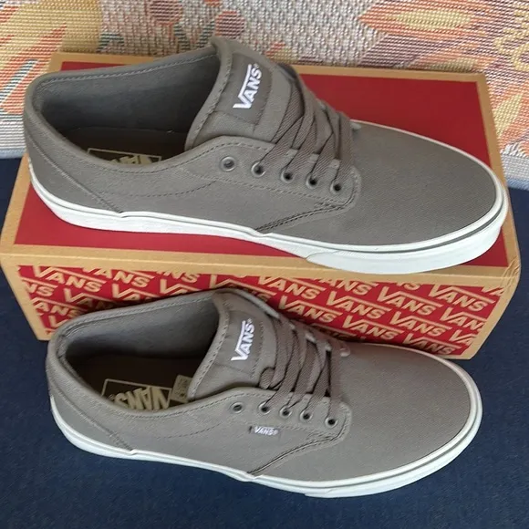 Vans Atwood WMNS (Canvas) Pewter/WhiteVN000TUY4WVNew