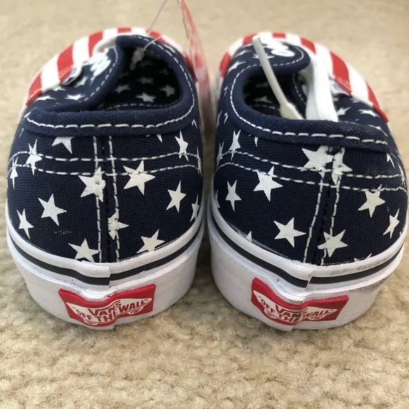 Vans Authentic Stars &amp; Stripes Kids Sneakers. NWT! Sz 13