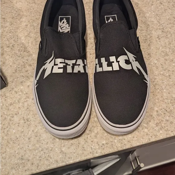 Vans Black and White Sneakers Classic Canvas