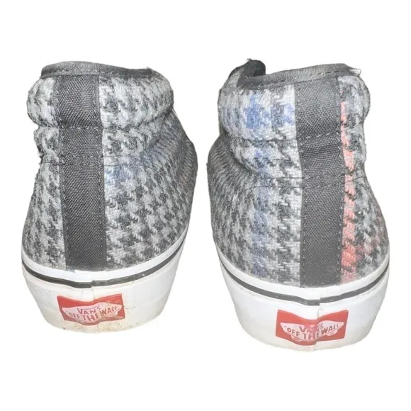 Vans Chukka Houndstooth Sneaker Skate Shoe Plaid Wool Mid Top Lace Up