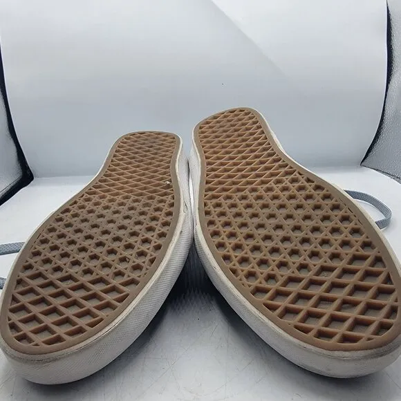 Vans Chukka Low Mens 7.5 Gray Blue Sneaker Shoes Skateboarding Casual Walking