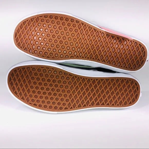 VANS Classic Slip On Canvas Black &amp; White Sneakers
