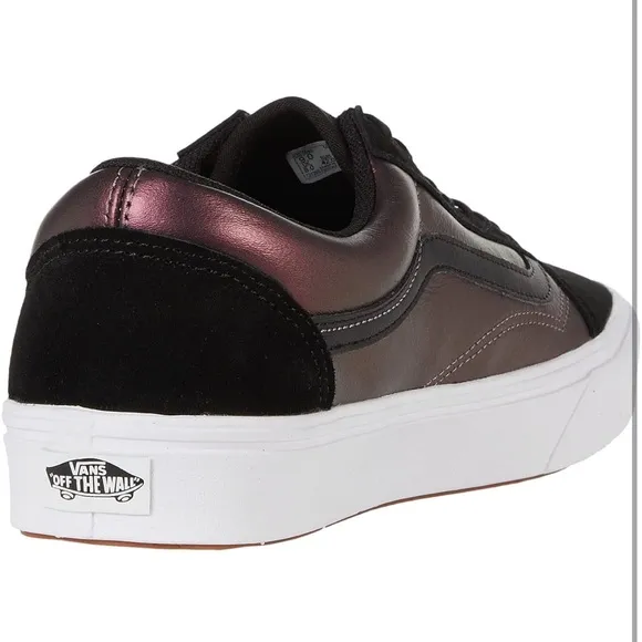 Vans Comfycush Old Skool Skate Shoes, Mens 6 Wms 7.5 Mystic Metallic Purple