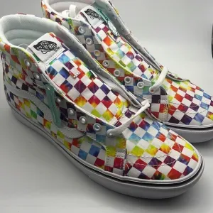 Vans comfycush SK8-hi shoes- NWT-men 11
