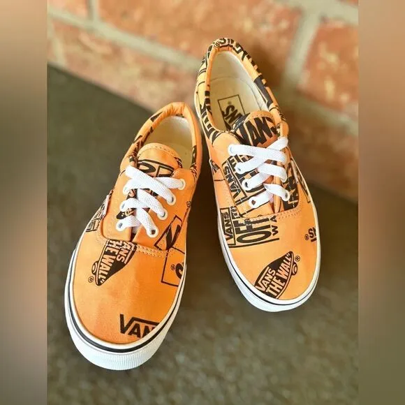 VANS Era Off the Wall Logo Mix Tangerine/Black Sneakers Mens 6 Womens 7.5