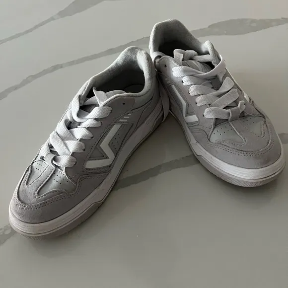 Vans Gray Sneakers Classic Low-Top Design