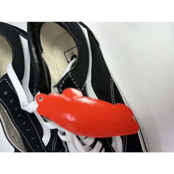 Vans Mens Off The Wall Shoes All Black 721356 Lace Up Low Top - Size 7 - EUC NWT