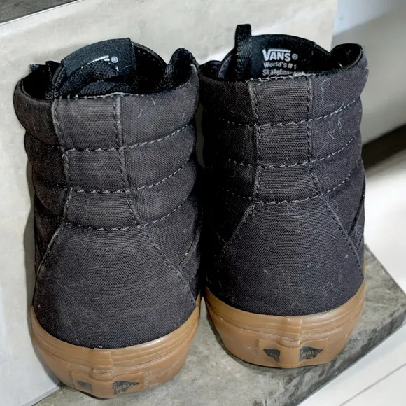 Vans Men's SK8 Reissue Black/Gum Canvas Hi Top Sneakers