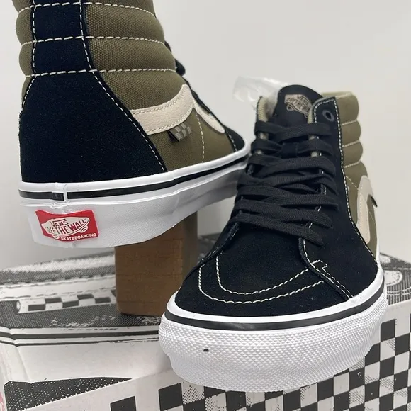 Vans Men’s Skate Sk8-Hi Black/OliveVN0A5FCCBKO Sneakers