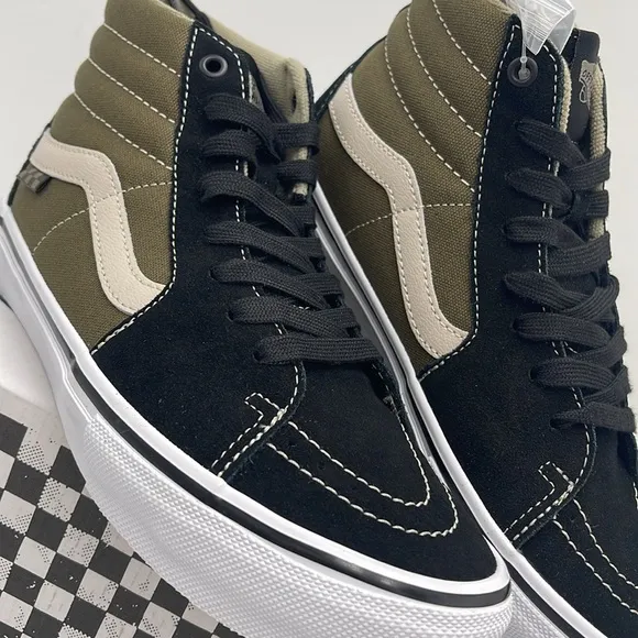 Vans Men’s Skate Sk8-Hi Black/OliveVN0A5FCCBKO Sneakers
