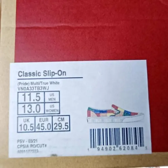Vans NWT Unisex Pride Classic Slip-On Multicolor Sneakers Size M 11.5 W 13