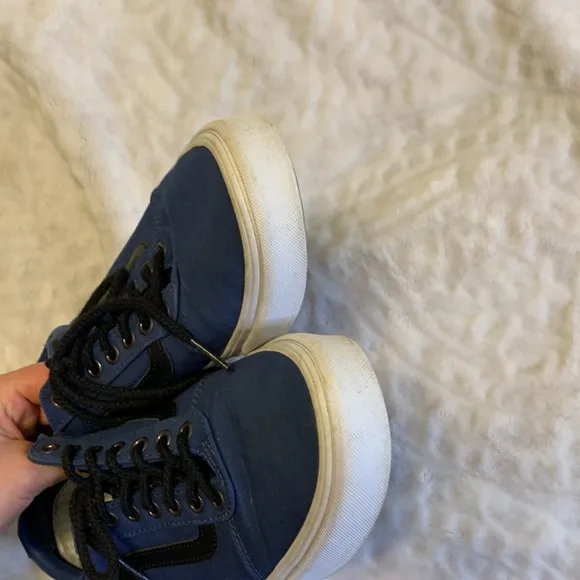 Vans Old Skool Canvas Low Skate Sneakers Navy Black Size 9.5