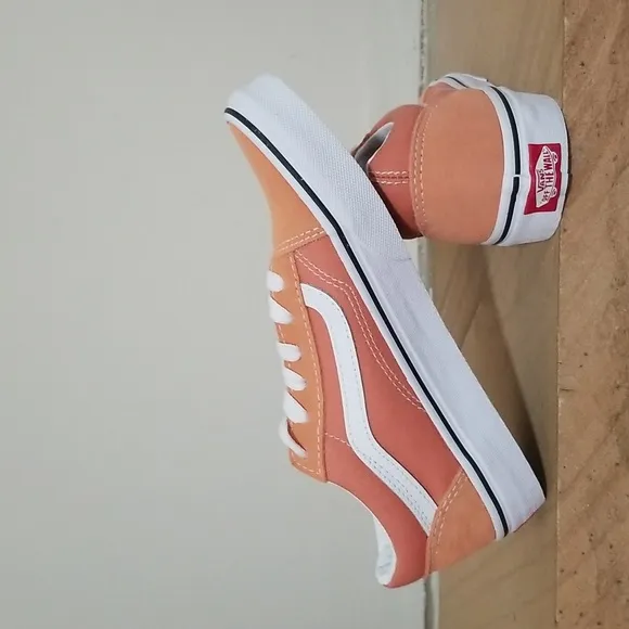 Vans Old SkoolGirls' Grade School sz 4 NWT