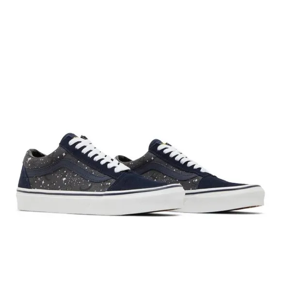 Vans Old SkoolPretty Guardians Sailor Moon VNOA7Q2JJDUMen’s sneakers