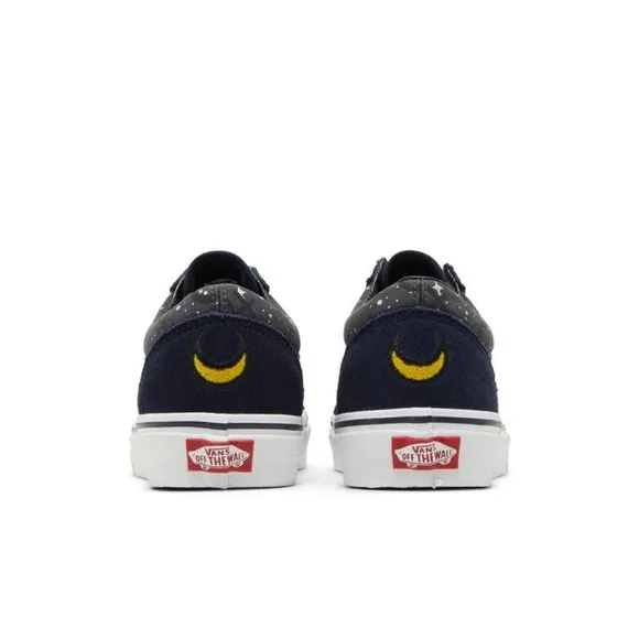 Vans Old SkoolPretty Guardians Sailor Moon VNOA7Q2JJDUMen’s sneakers