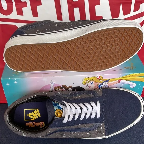 Vans Old SkoolPretty Guardians Sailor Moon VNOA7Q2JJDUMen’s sneakers