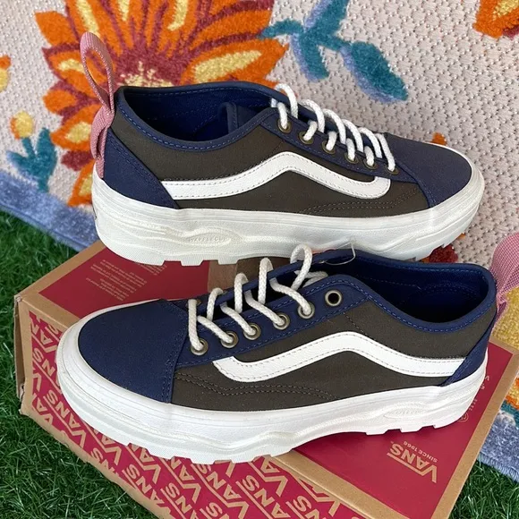 Vans Sentry Old Skool Waxed Canvas Forest Night WMNS sneakers