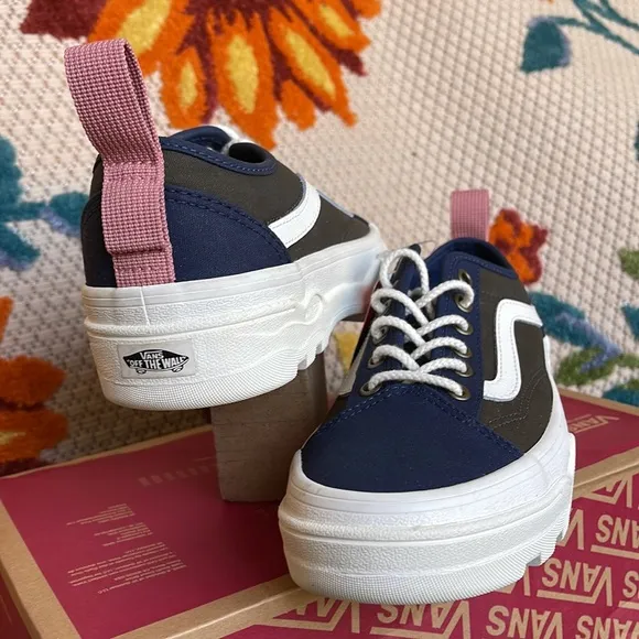 Vans Sentry Old Skool Waxed Canvas Forest Night WMNS sneakers