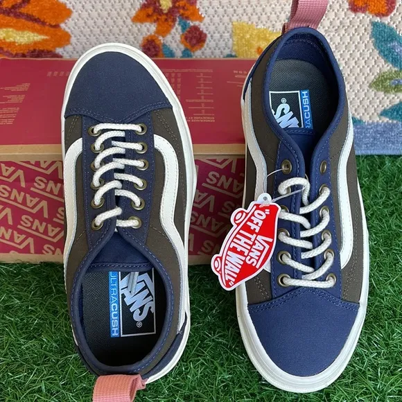 Vans Sentry Old Skool Waxed Canvas Forest Night WMNS sneakers