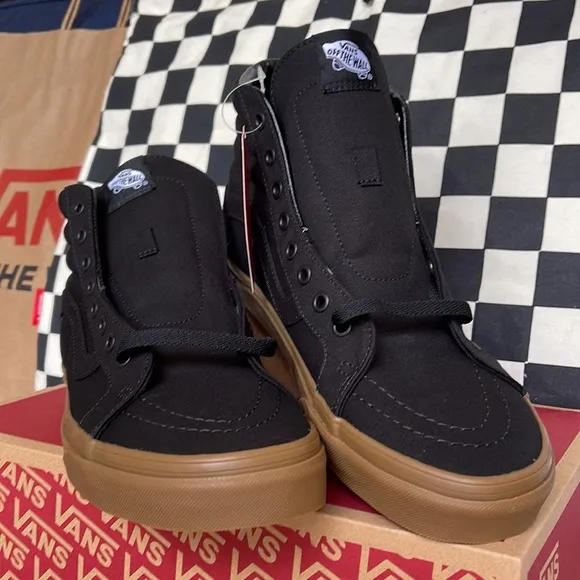 Vans Sk8-Hi Reissue Canvas Gum Black/Light Gum WMNS sneakers