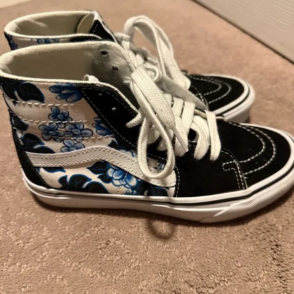 VANS SK8-HI Tapered Floral Blue Women High Top Suede Canvas Sneakers VN0A4U16Y6Z